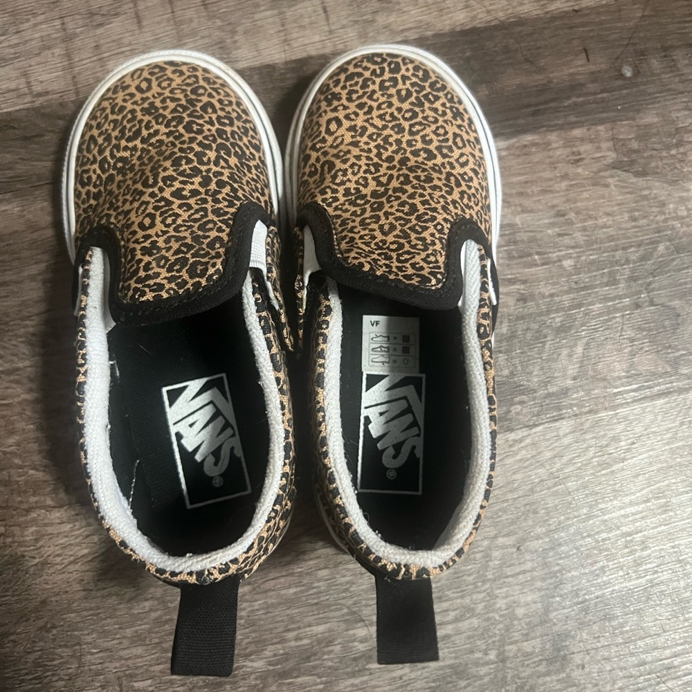 Little girls cheetah print vans